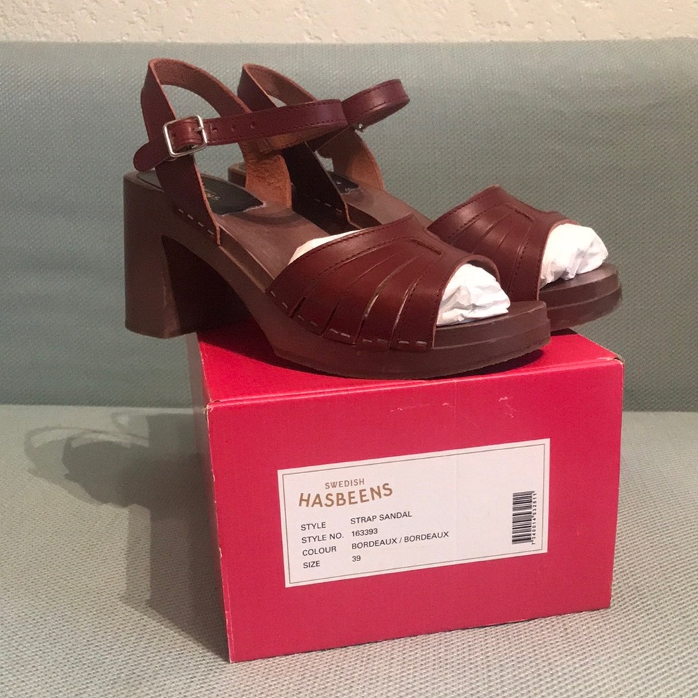 Swedish Hasbeens Bordeaux Strap Sandal - Picture 2 of 11